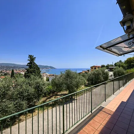 Villa Capo Berta View *